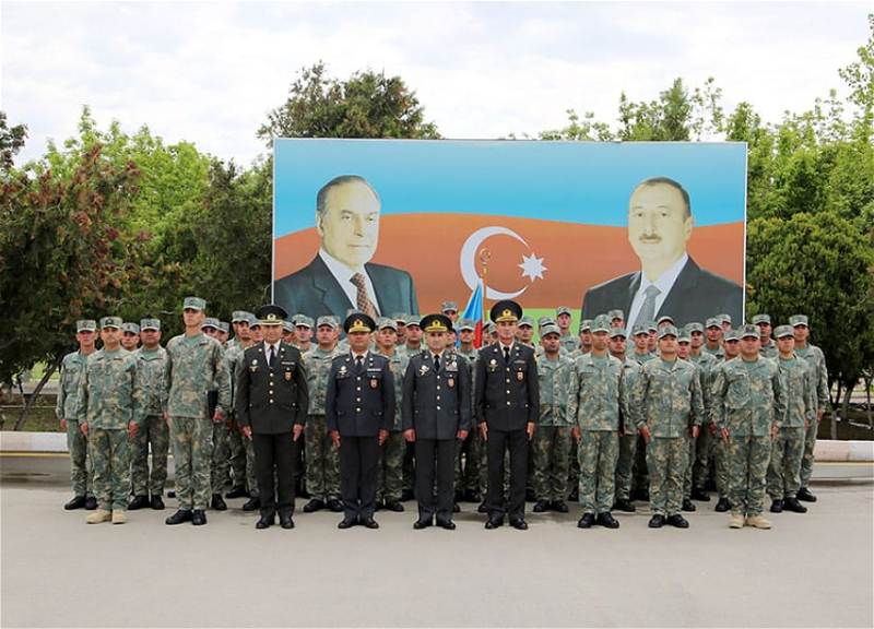 Əlahiddə Ümumqoşun Orduda növbəti buraxılış mərasimi keçirilib