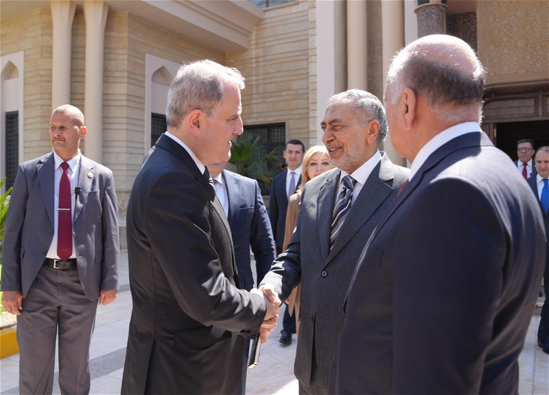 Ceyhun Bayramov Bağdadda İraq Nümayəndələr Şurasının sədri ilə görüşüb
