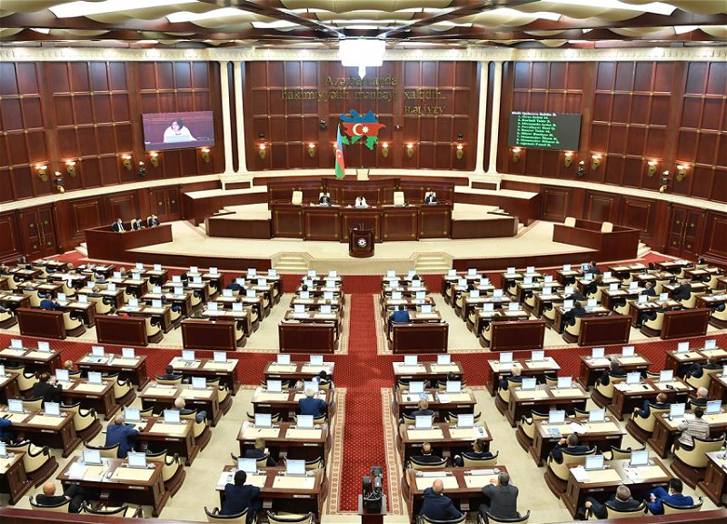 Milli Məclisin növbədənkənar ilk iclasının tarixi və gündəliyi açıqlandı
