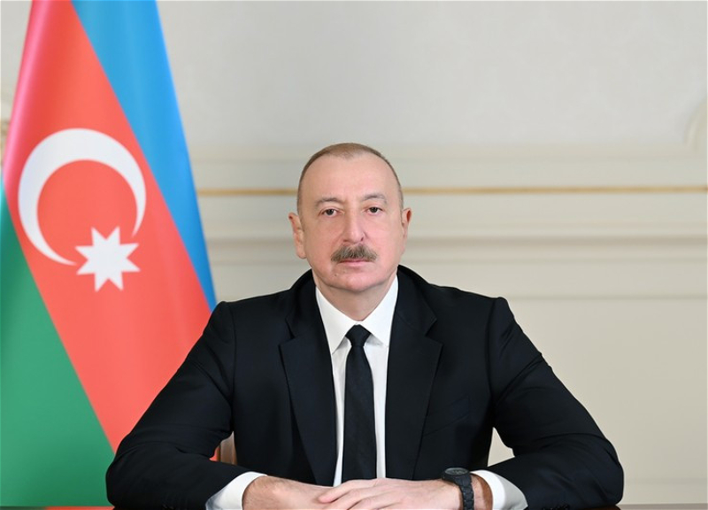 Президент Ильхам Алиев поздравил Чарльза III