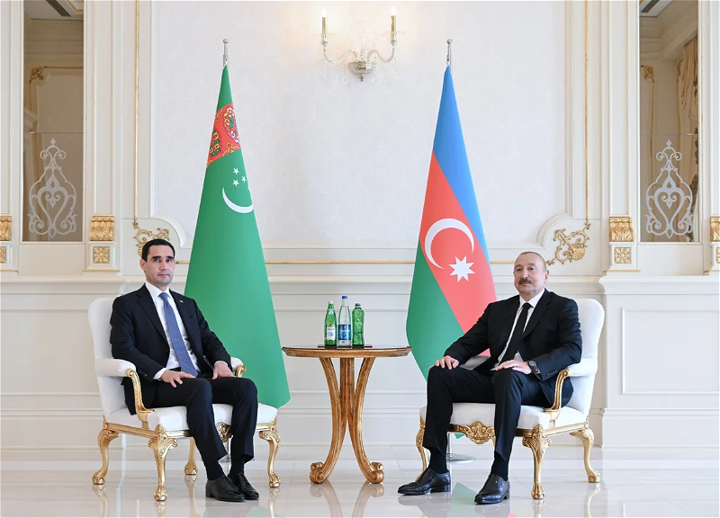 İlham Əliyevin Türkmənistan Prezidenti ilə təkbətək görüşü olub